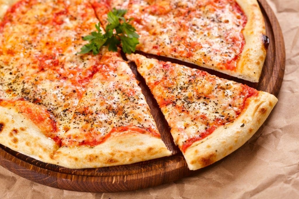 Αποτέλεσμα εικόνας για pizza margherita italy