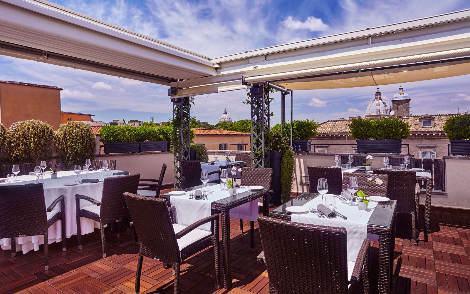 best-roof-top-bars-in-rome-a-snapshot-of-al-fresco-summer-glamor-in