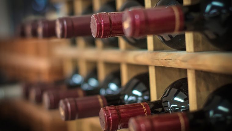 Guide on how to buy wine in Bordeaux
