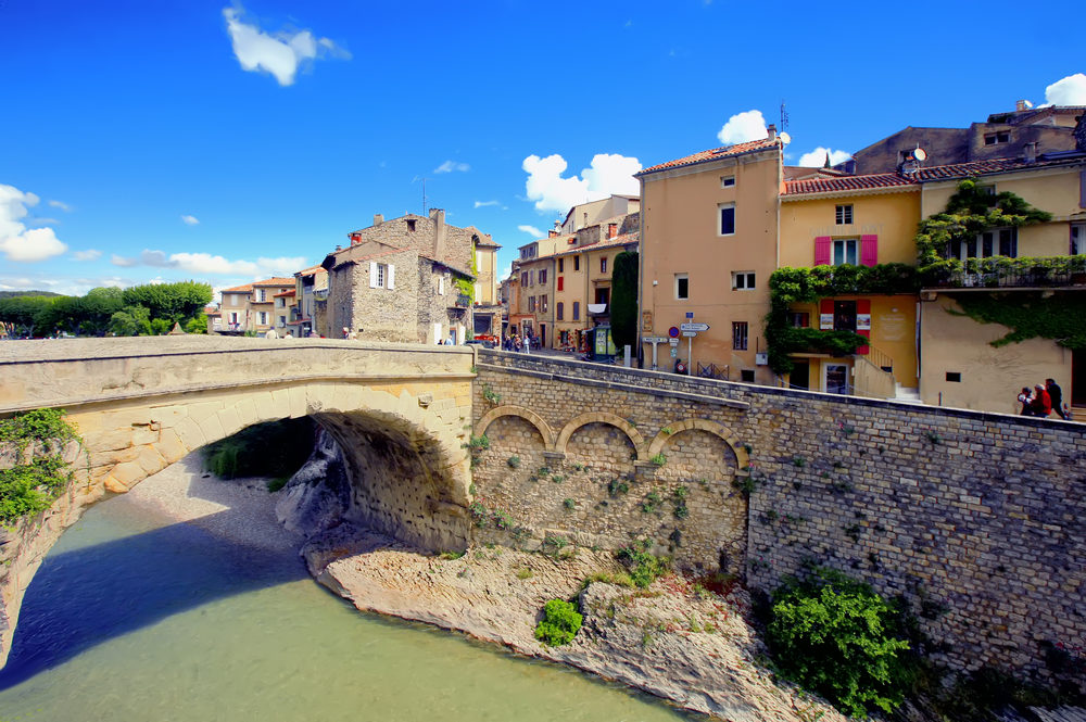 Vaison-La-Romaine