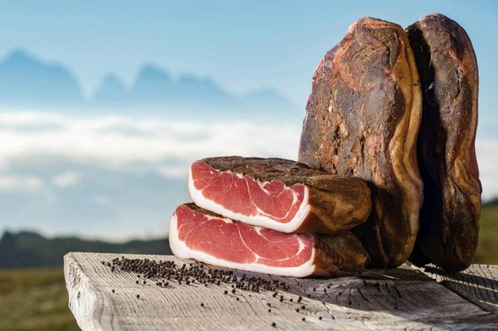 Speck Alto Adige PGI