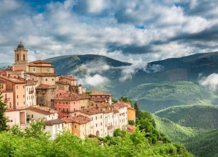 Umbrian Cuisine Essentials: Must-Try Dishes Revealed