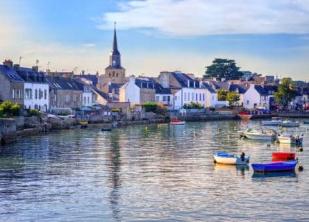 Breton Cuisine: A Treasure Trove of Seafood, Crêpes, Cider and More