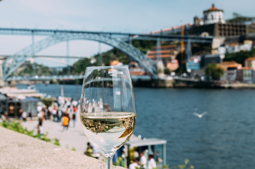 Portuguese White Wine Guide