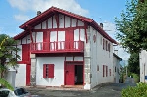 Typical Basque house in Ainhoa Typical Basque house in Ainhoa