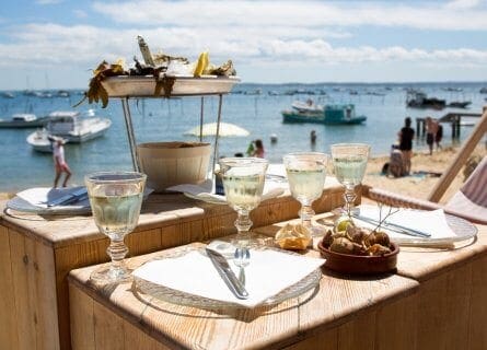 Osyter restaurant on the beach