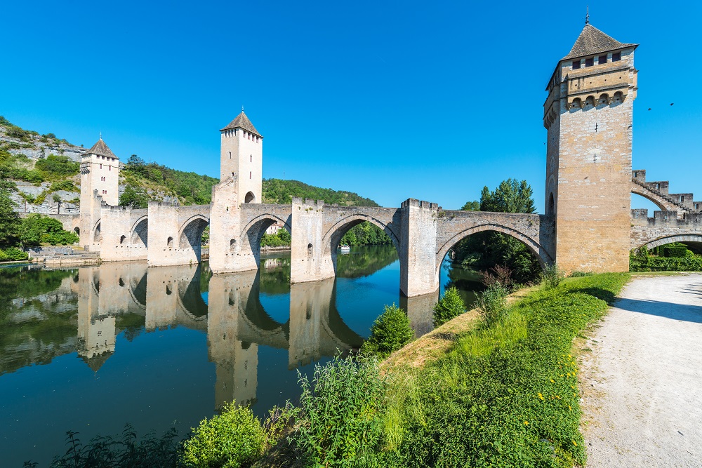 Pont Valentre, 14th century bridge