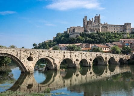 Charming Beziers with Sun-Drenched Vineyards