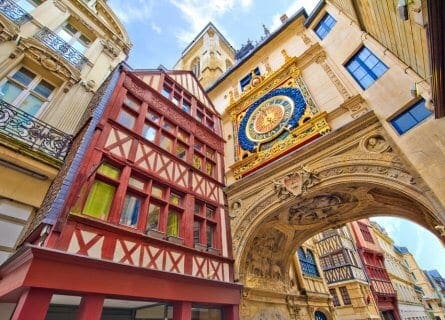 Clock Street, Rouen