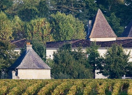 chateau carbonnieux