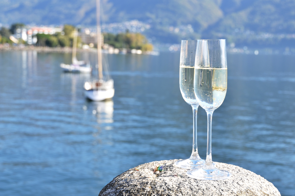 lake-maggiore - enjoy-a-glass-of-bubbly-overlooking-lake-maggiore