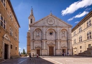 Pienza pienza - duomo.jpg