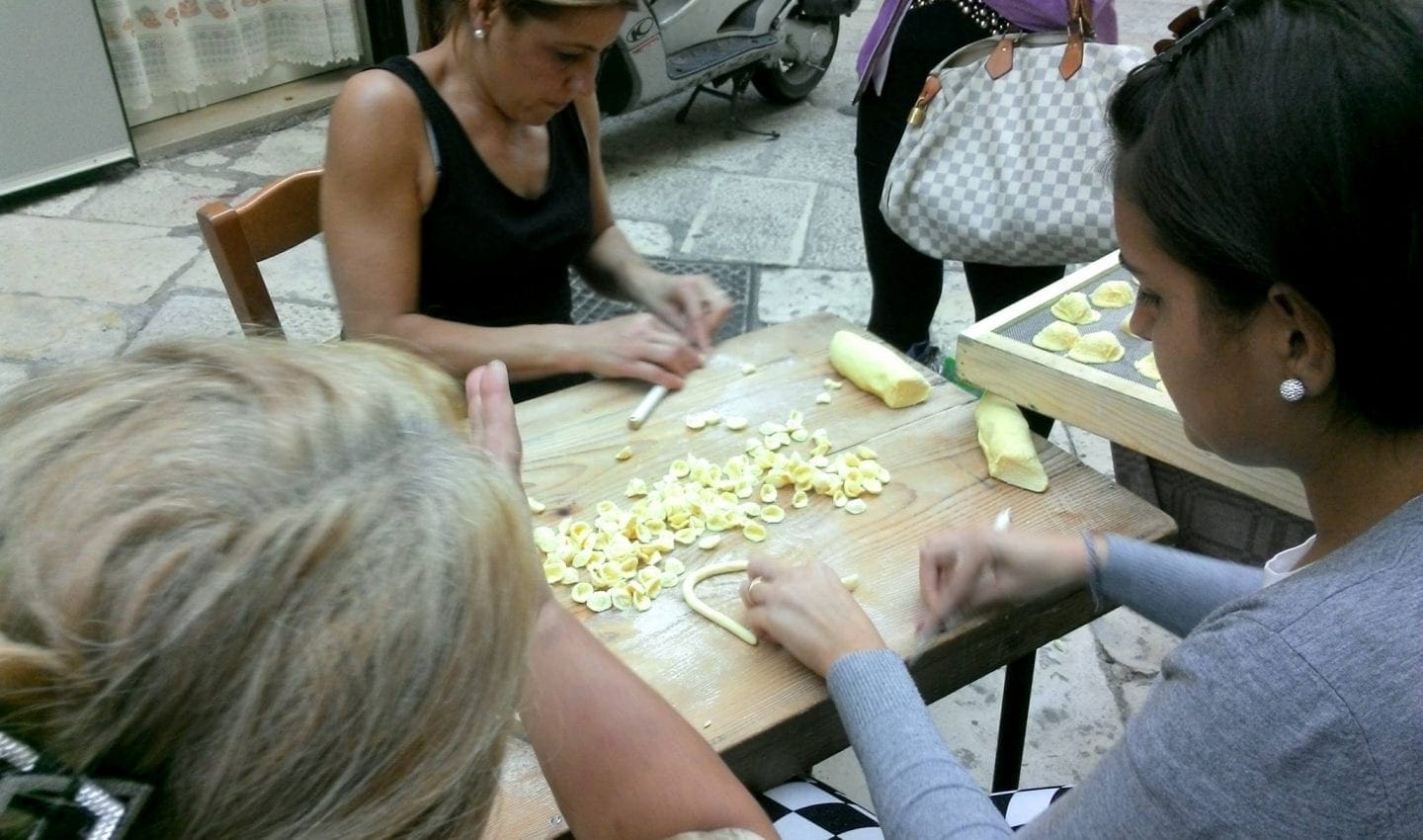 local women making-pasta-bari