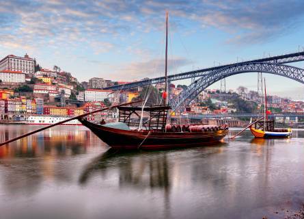 portugal - portugal wine tours 445x320 1