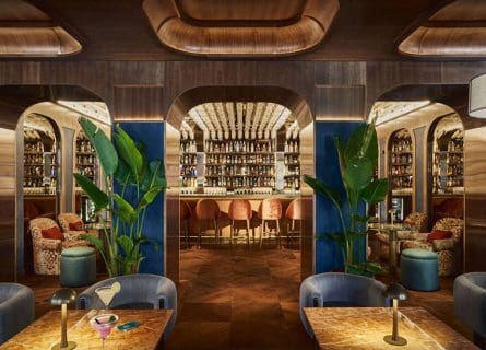 Your super chic Hotel bar in Granada