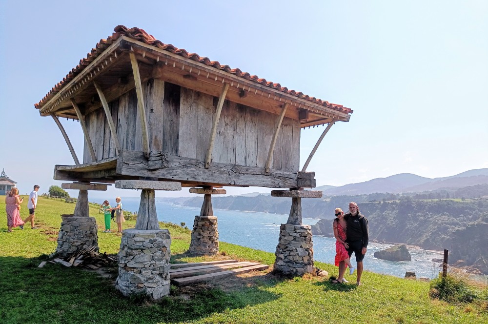 Mirador de la Regalina: An Hórreo is a traditional granary in Asturias Mirador de la Regalina: An Hórreo is a traditional granary in Asturias
