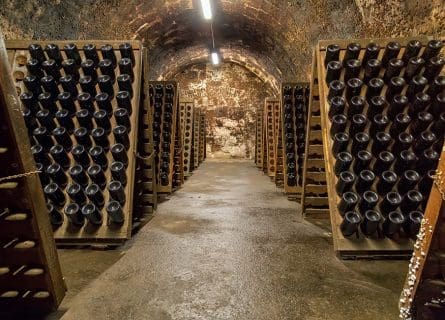 Riddling Cava on Pupitres