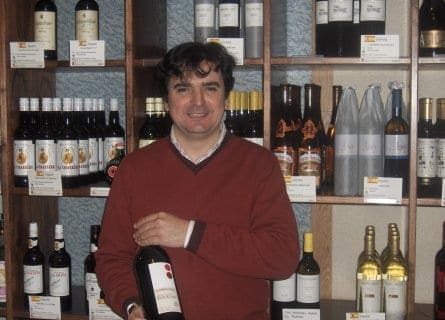 Ezequiel owner of Reserva Y Cata