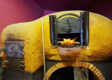 Traditional oven for roasting Cochinillo