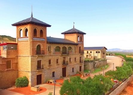 castillo de monjardin