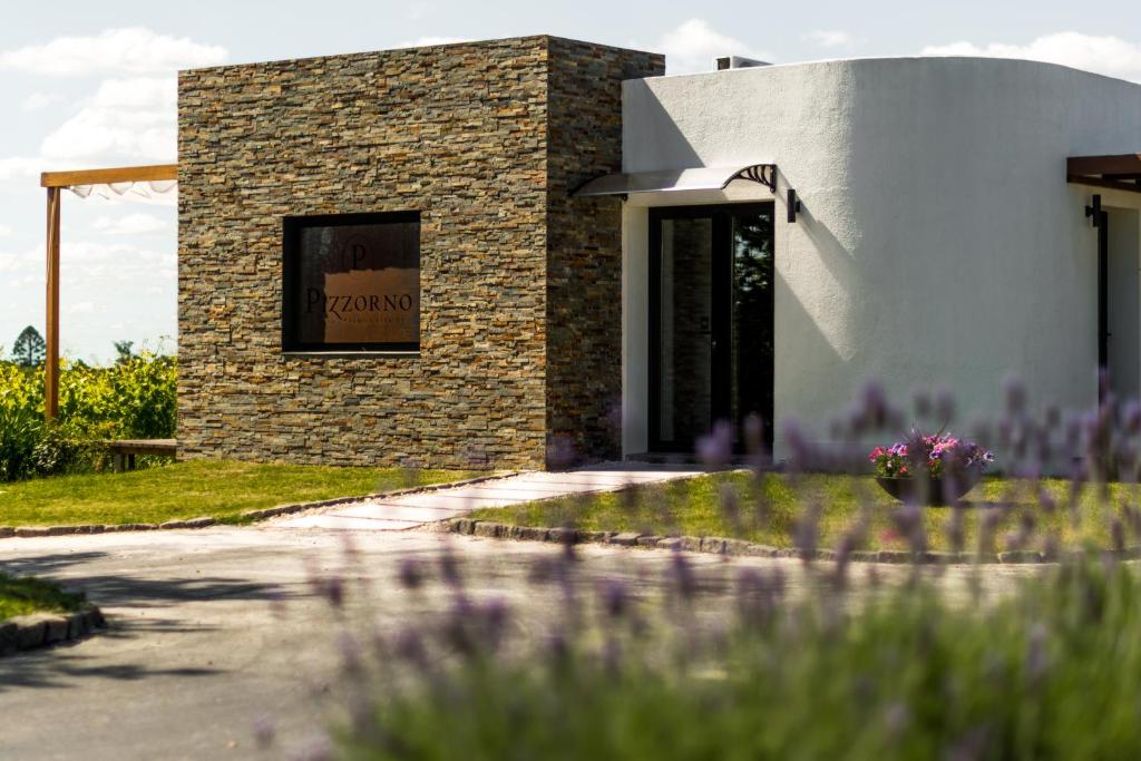 Intimate family-run vineyard lodge with warm hospitality and estate wines.
